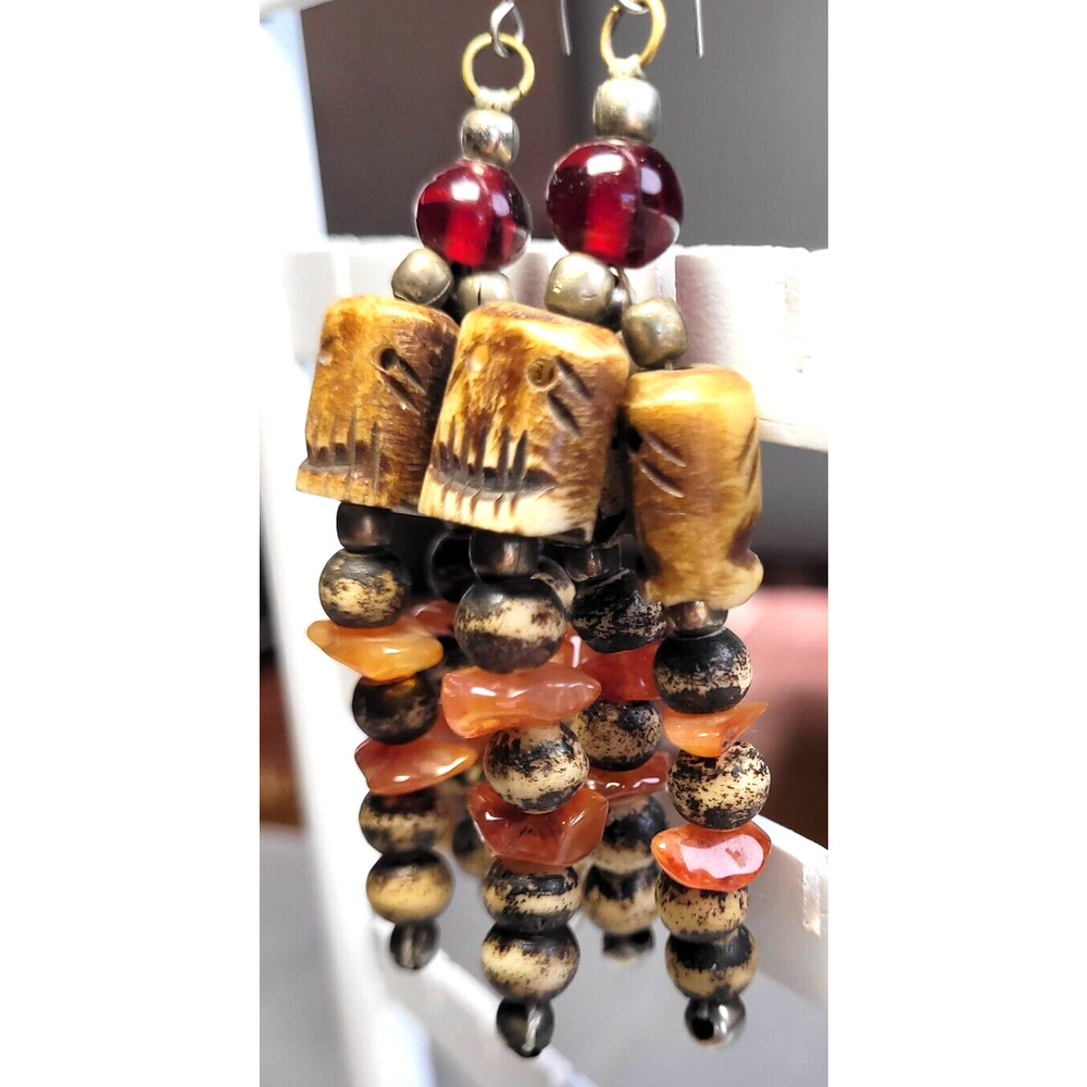 Ethnic Earrings Native Carved Skull Mala Tribal Agate Chips Dangle Boho Goth 4" - Picture 3 of 7